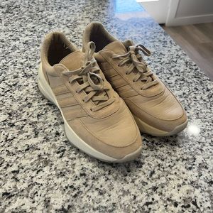 Adidas Los Angeles Runners